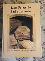 Dom Poletylów herby Trzywdar